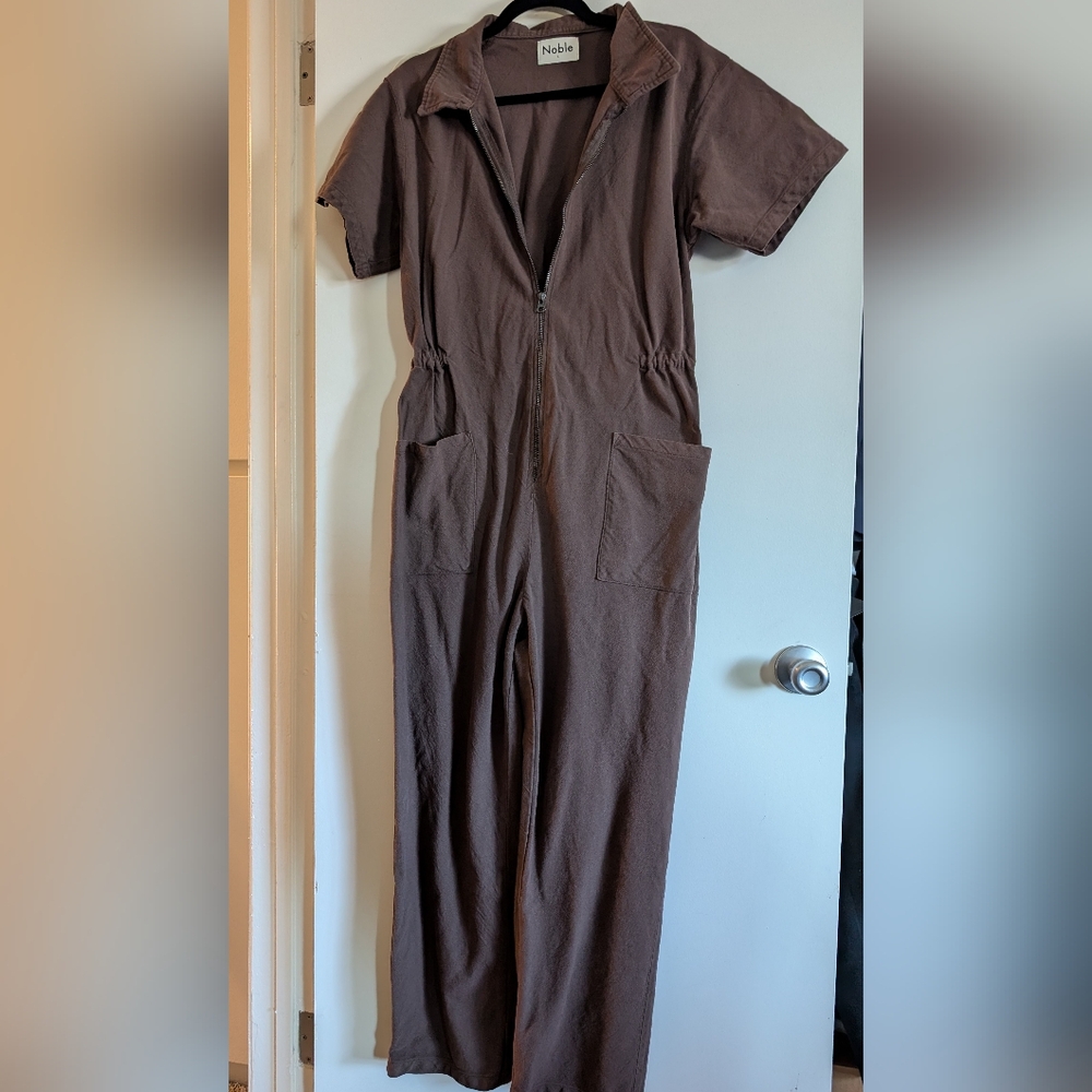 Large Noble Utility Suit